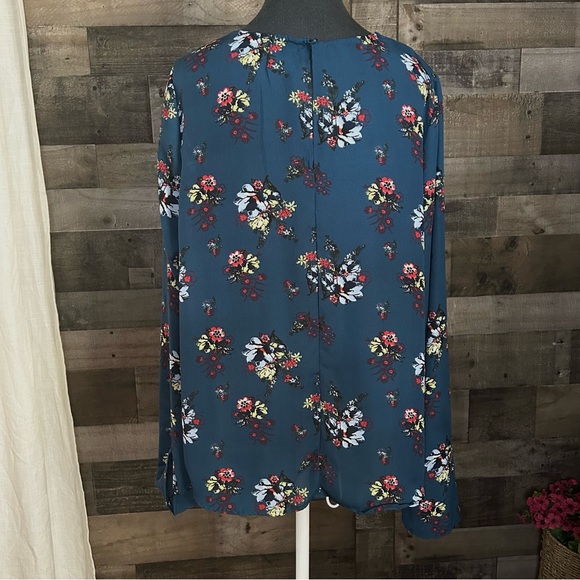 Rue21 Blue Lace-Up Long Sleeve Blouse - Picture 3 of 6